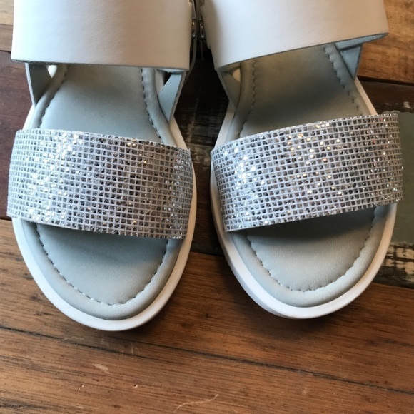 NWT Girls Dress Sandals Giulia Palai Made in Italy White Silver Siz… - Picture 4 of 8